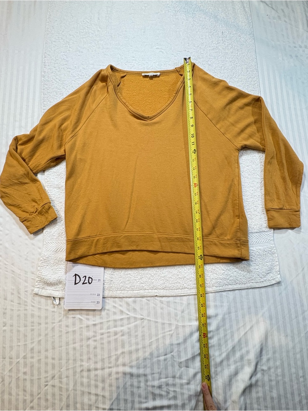 Workshop Mustard V-Neck Women’s Top medium d20